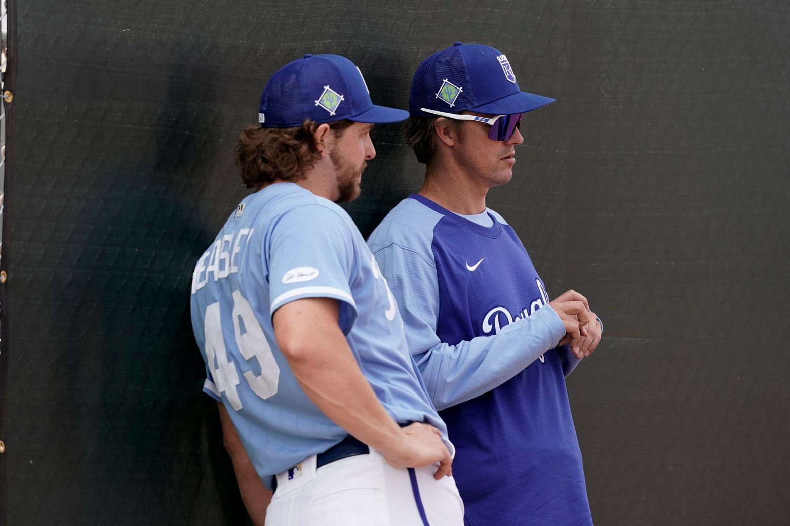 Royals' George Brett back in uniform at Kauffman