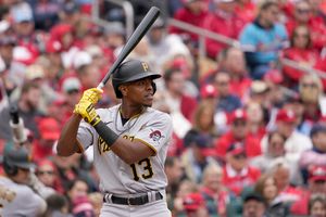 Ke'Bryan Hayes contract: Pirates sign 3B to a eight-year, $70 million  extension - DraftKings Network