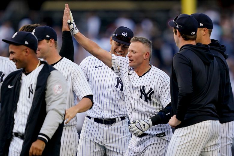 Donaldson lifts Yankees to opening win over Red Sox in 11th