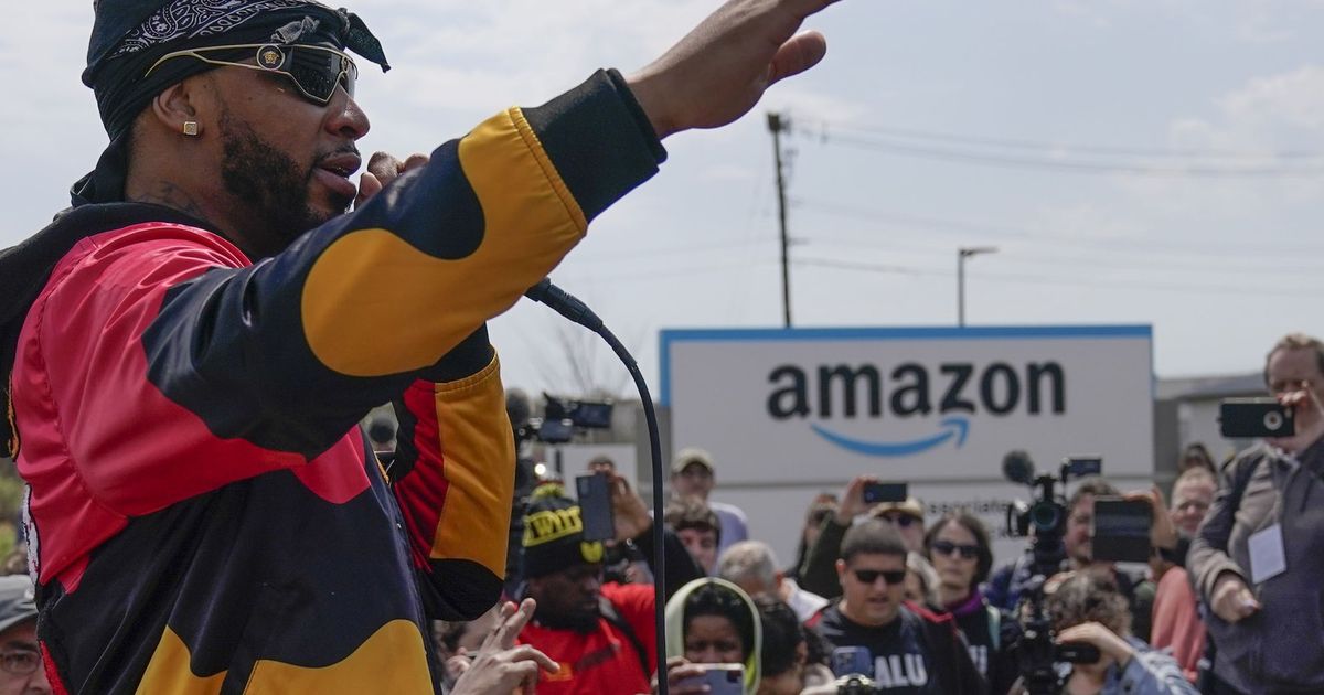 Amazon workers in NYC reject union in a reversal of fortune | The ...