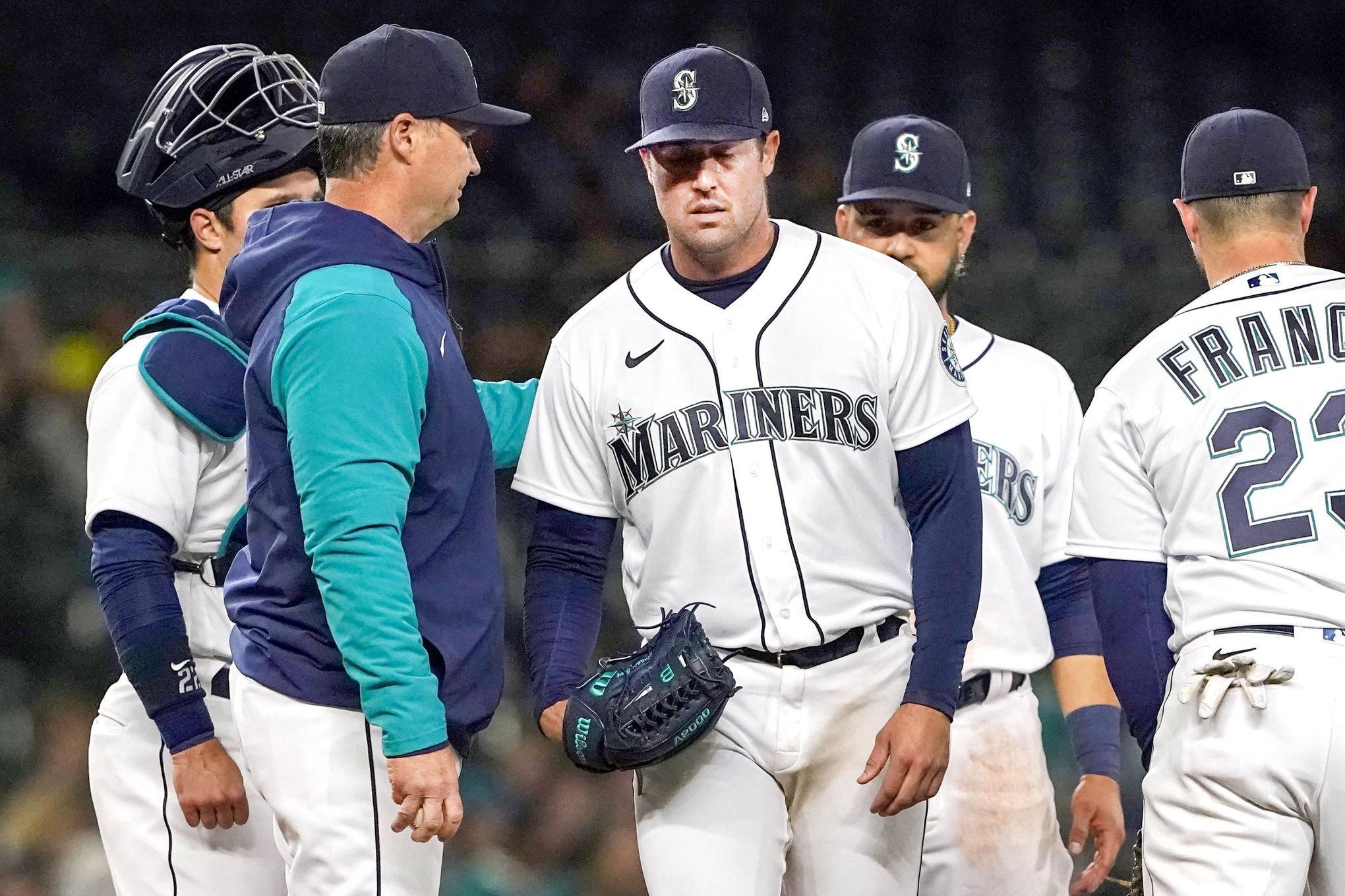 Robbie Ray's rotten fourth inning sinks Mariners in 4-3 loss to Rays