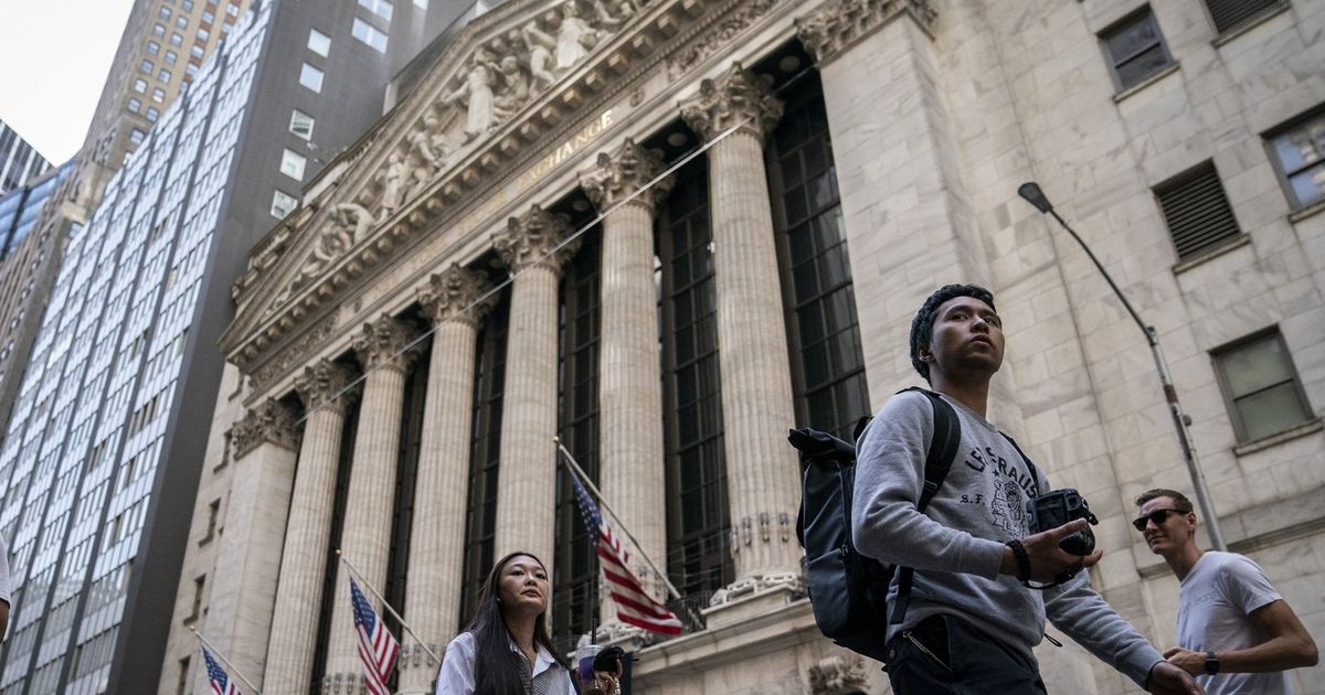 Wall Street closes lower to end rocky week