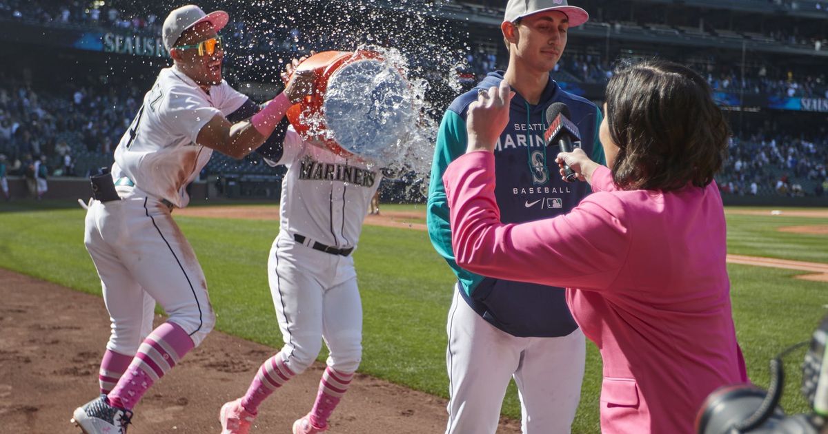 Kirby makes his MLB debut for Mariners with large and loud