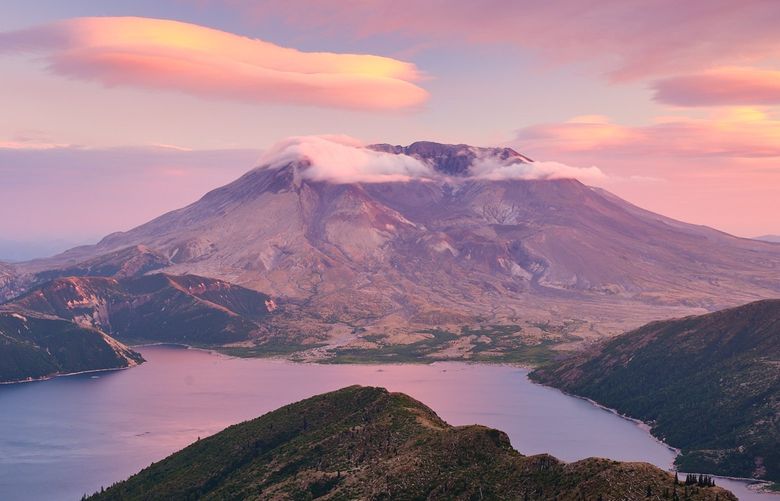 Sunset from the summit of Mount Margaret looking across Spirit Lake at glorious Mount St. Helens, August 2021. (Francisco Valenzuela)