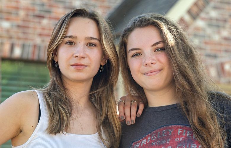 Ella Scott and Alyssa Hoy met in Ella’s driveway to plan out their idea for a banned-book club. MUST CREDIT: Photo for The Washington Post by Montinique Monroe