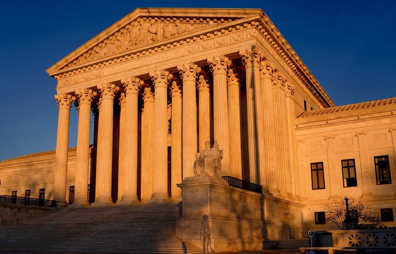 The U.S. Supreme Court in Washington on Monday afternoon Dec. 13, 2021. (Stefani Reynolds/The New York Times) XNYT111