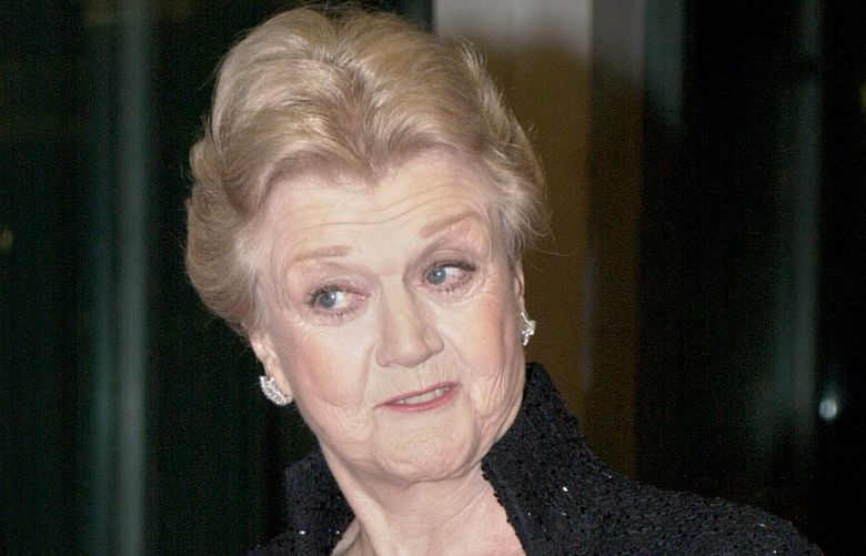 Actress Angela Lansbury enters the State Department building for the Kennedy Center Honors dinner Saturday night, Dec. 2, 2000, in Washington. Lansbury is among this year’s award recipients. (AP Photo/Stephen J. Boitano)
WSB103