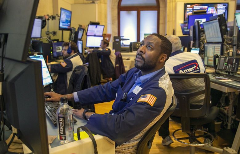 Traders work on the New York Stock Exchange floor in New York City on Friday, May 20, 2022. (AP Photo/Ted Shaffrey) 
