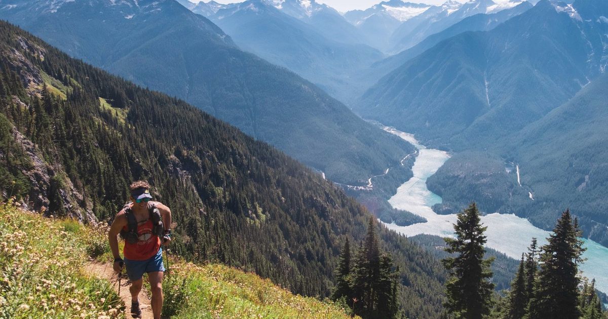 Fastpacking mixes backpacking and trail running. Here’s what it looks like