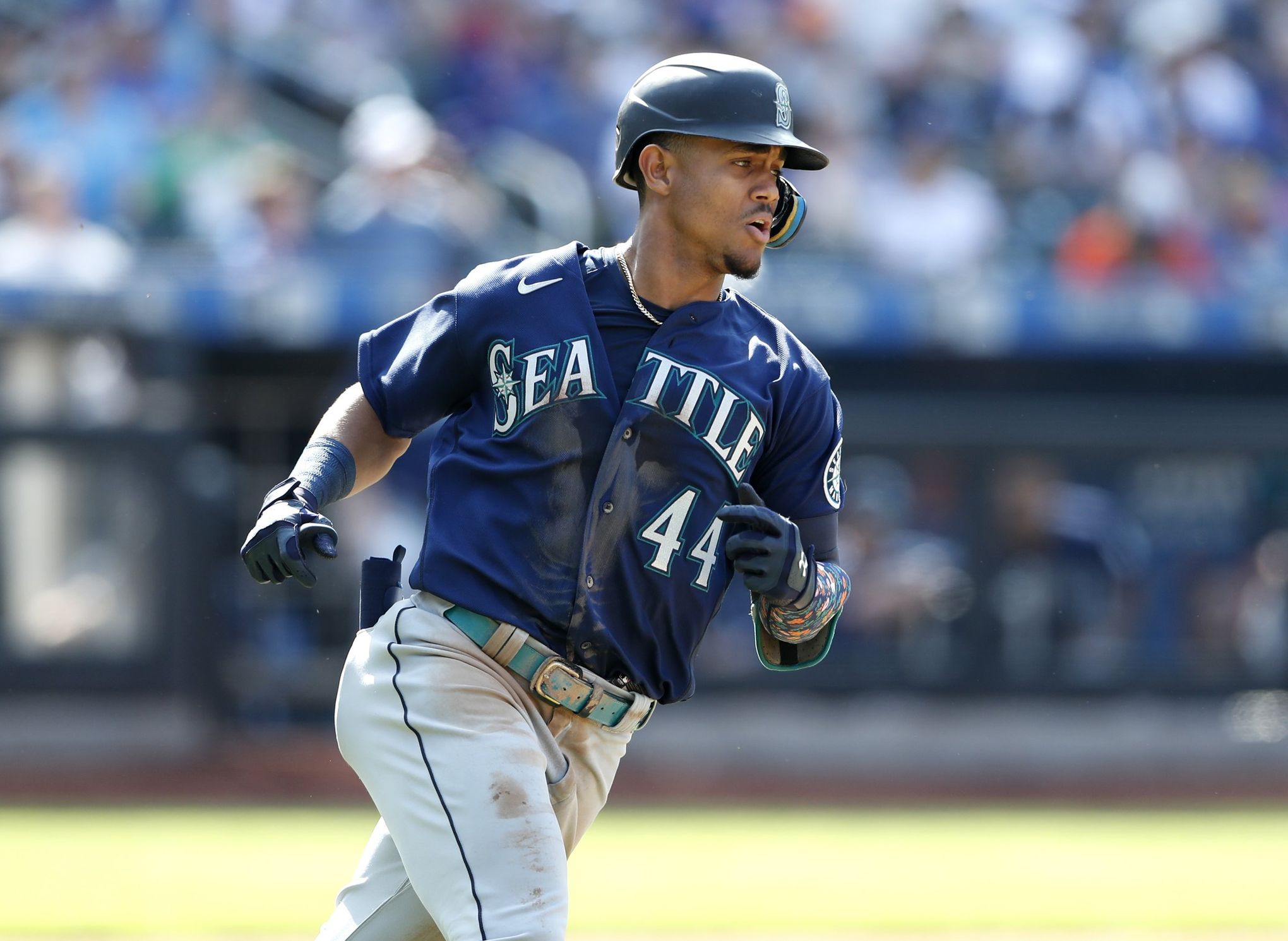 Seattle Mariners 'in for a long season' if Julio Rodríguez stays at this  pace - Seattle Sports
