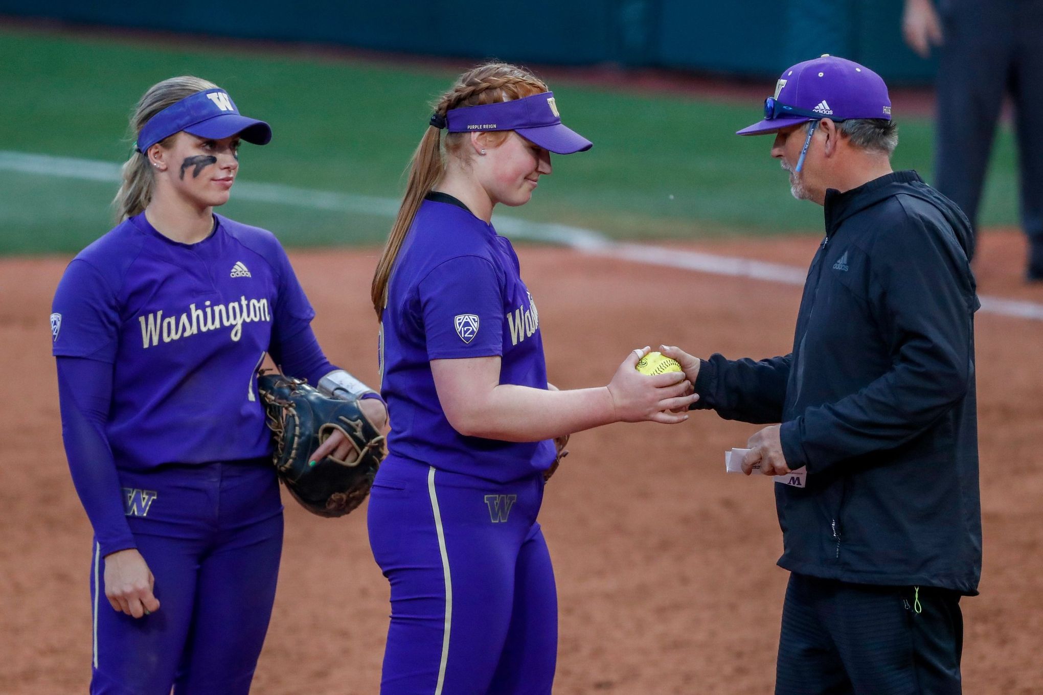 Dugouts and Diamonds: Heartaches and Triumphs With the Texas