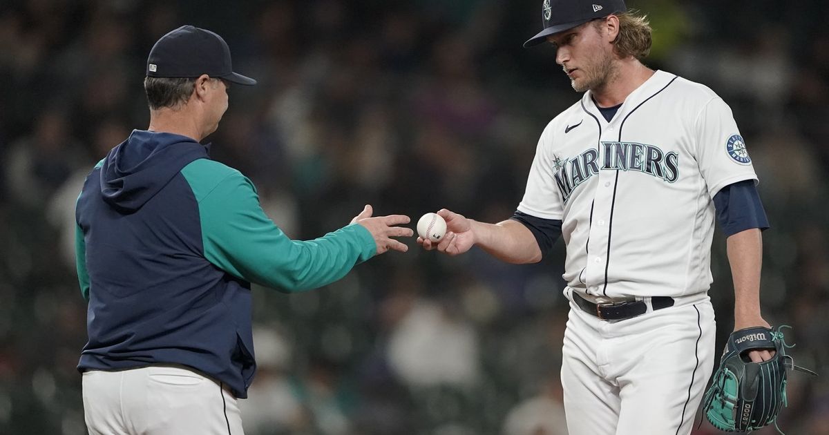 Larry Stone Commentary: Why Fans Dislike This Mariners Team So