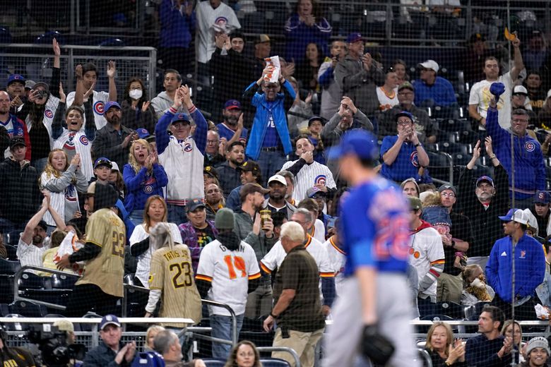 Chicago Cubs on X: Kyle Hendricks has gone at least 6 innings in his three  road starts this season. Another solid performance from The Professor! 👏   / X