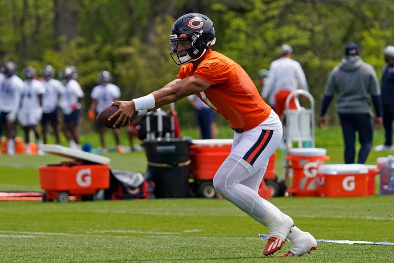 Bears try to prove they can support QB Justin Fields