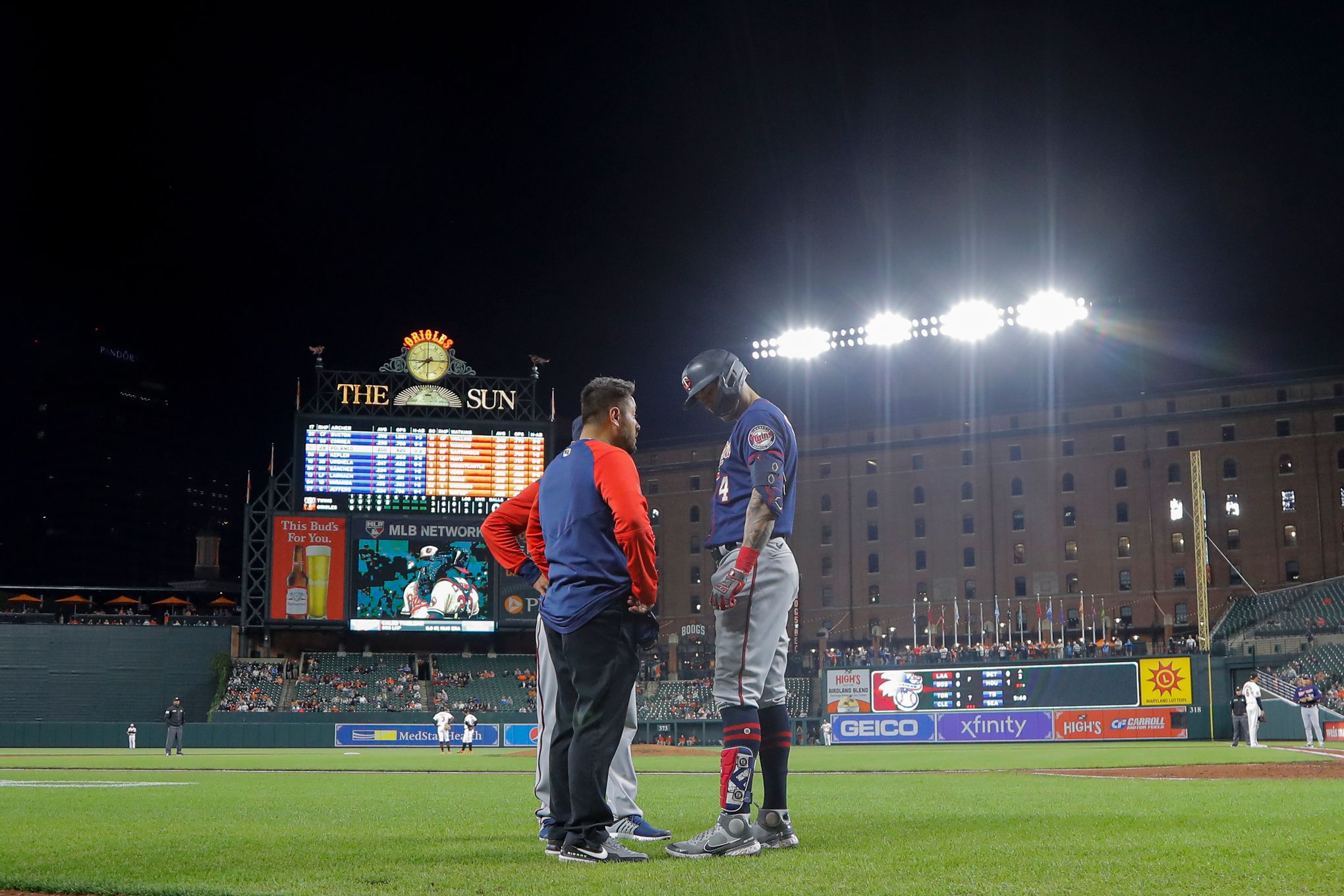 Carlos Correa placed on injured list, to miss Twins-Astros series