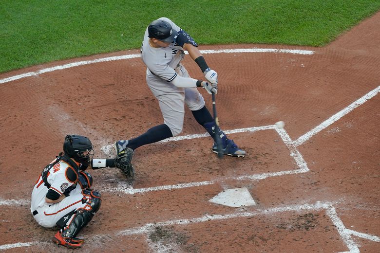 Baltimore Orioles remain in playoff chase, edge New York Yankees 5-4 