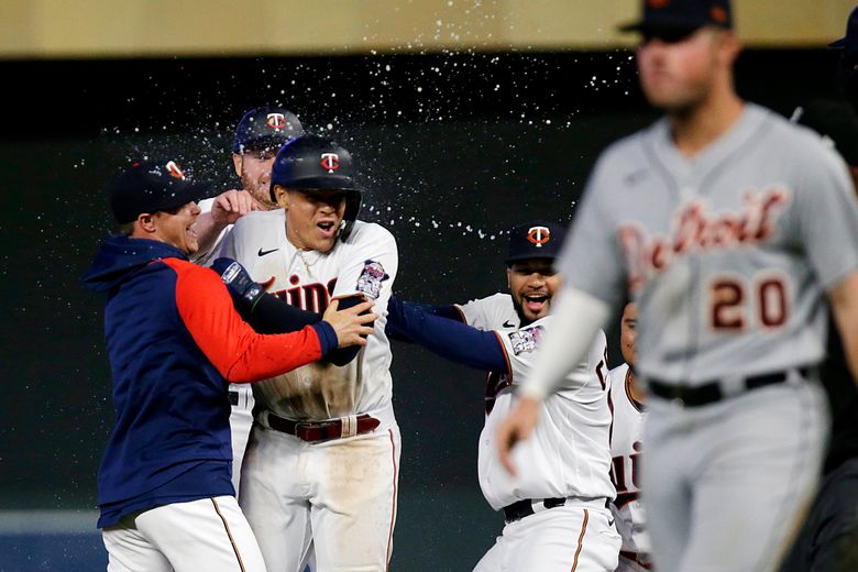 Torkelson hits walk-off single, 05/16/2021