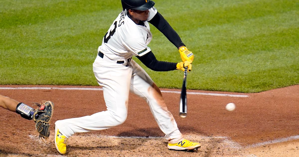 Hayes has 3 hits, scores goahead run as Pirates top Rockies The