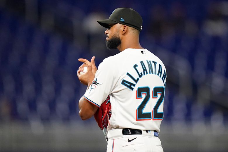 Alcantara retires last 20 batters, Marlins beat Nats 8-2