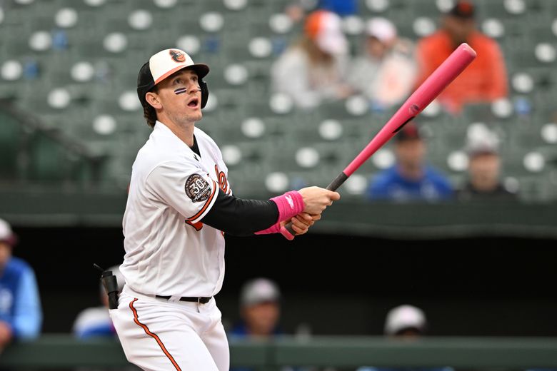 Zimmermann leads Orioles past Royals 4-2 to earn DH split