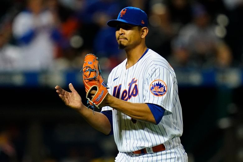 Carlos Carrasco introduced by Mets