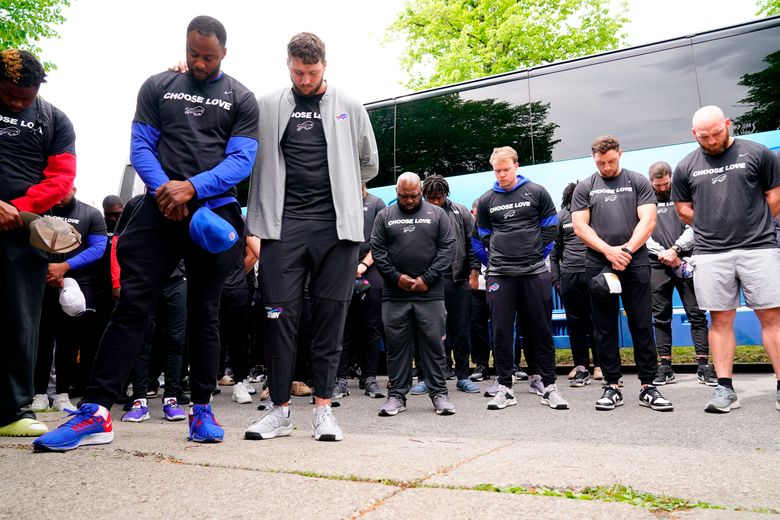 Buffalo sports teams offer support at site of mass shooting