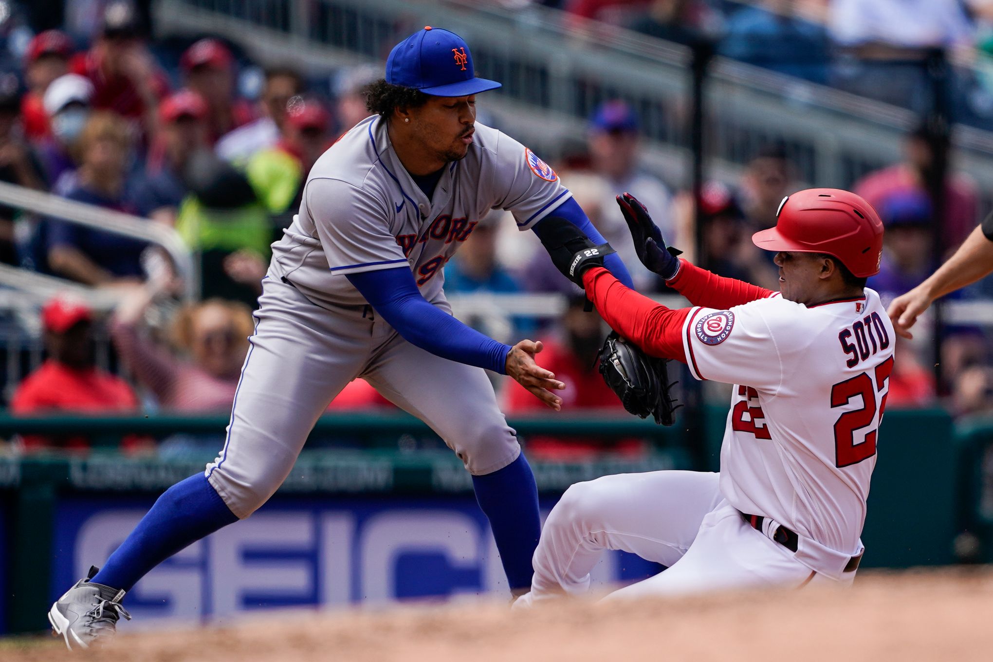 Walker, Mets cruise past Nats 4-1, win another series - Seattle Sports