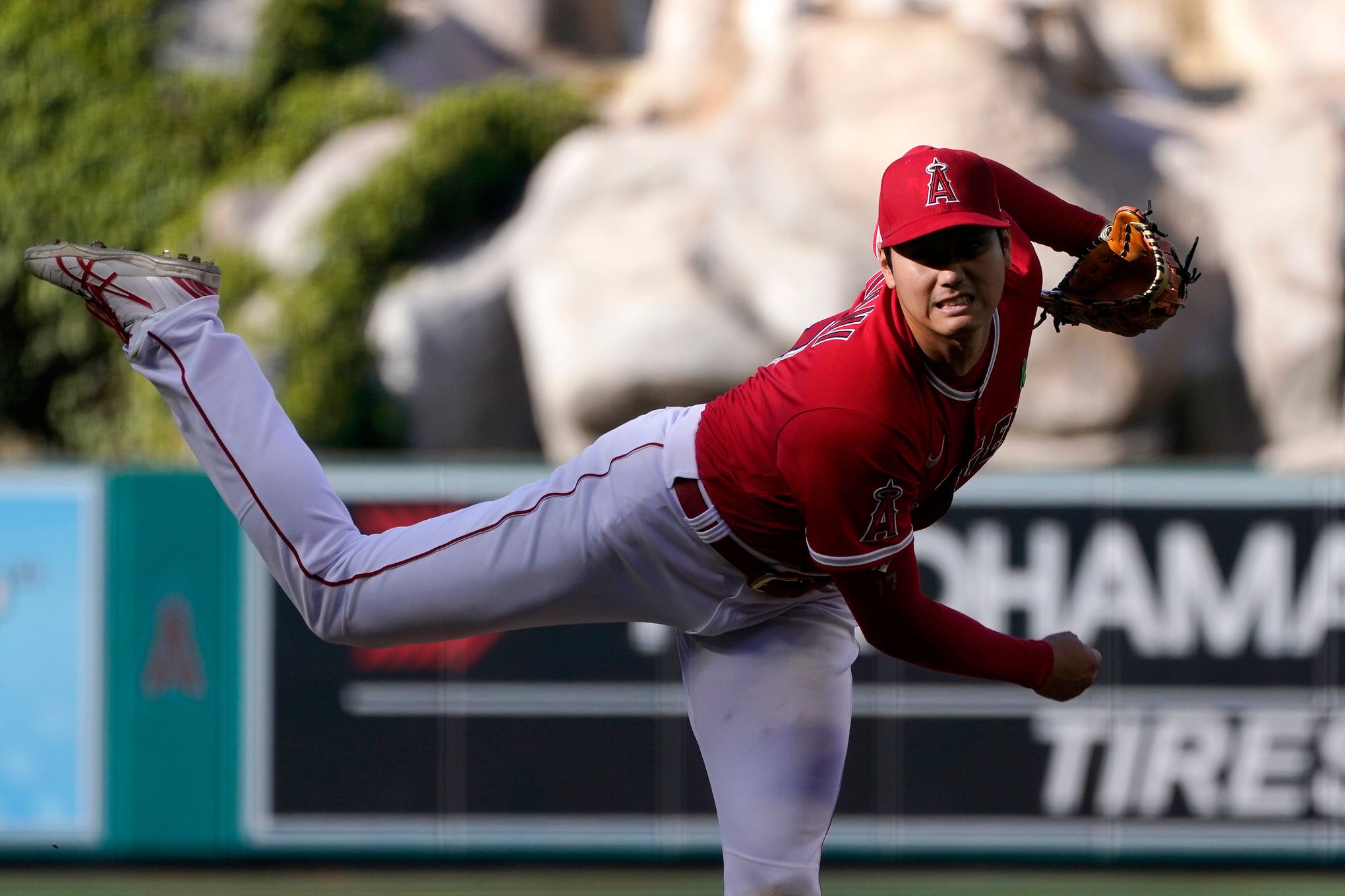 Shohei Ohtani holds Rangers scoreless in return to mound