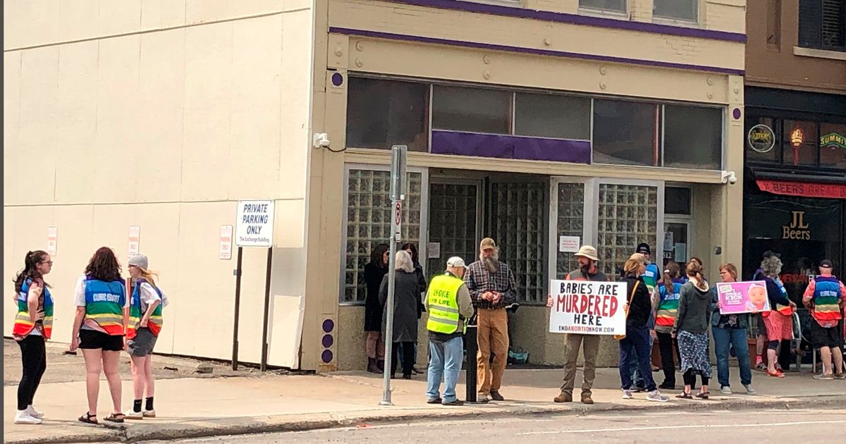 Planned Parenthood to step in if North Dakota clinic closes The