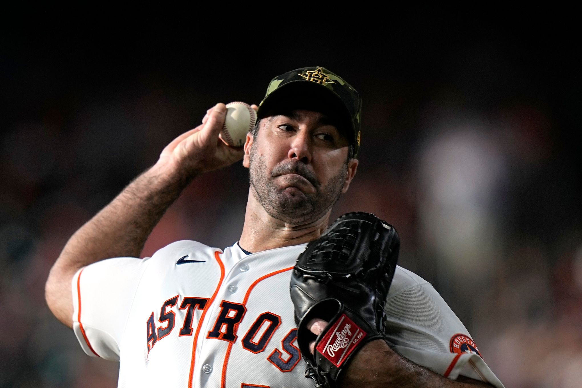 Astros ace Justin Verlander has surgery on groin