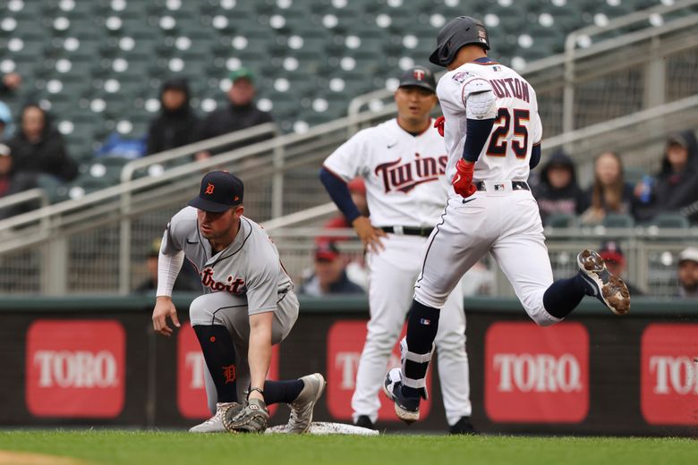 Buxton, Twins relish 'little wins' of crash-free OF plays