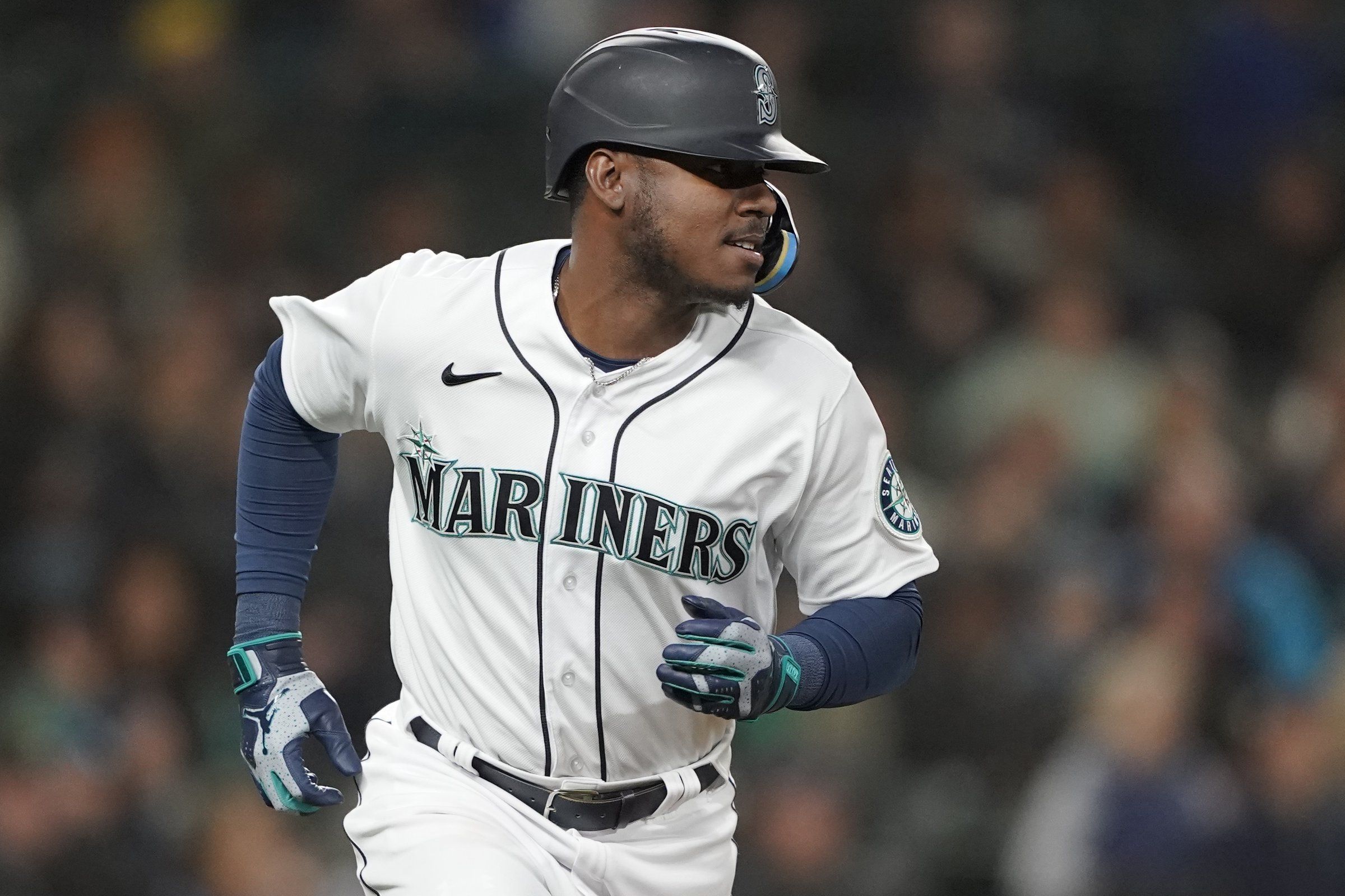 seattle mariners kyle lewis injury