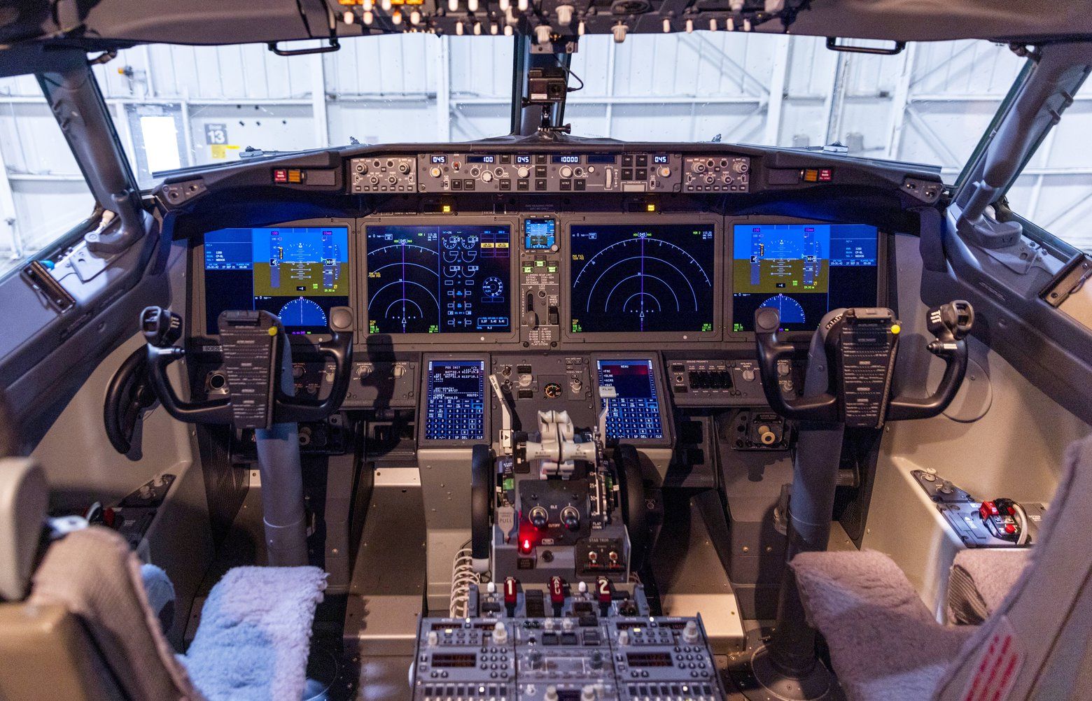 Why do planes have such a long starting sequence? r/NoStupidQuestions