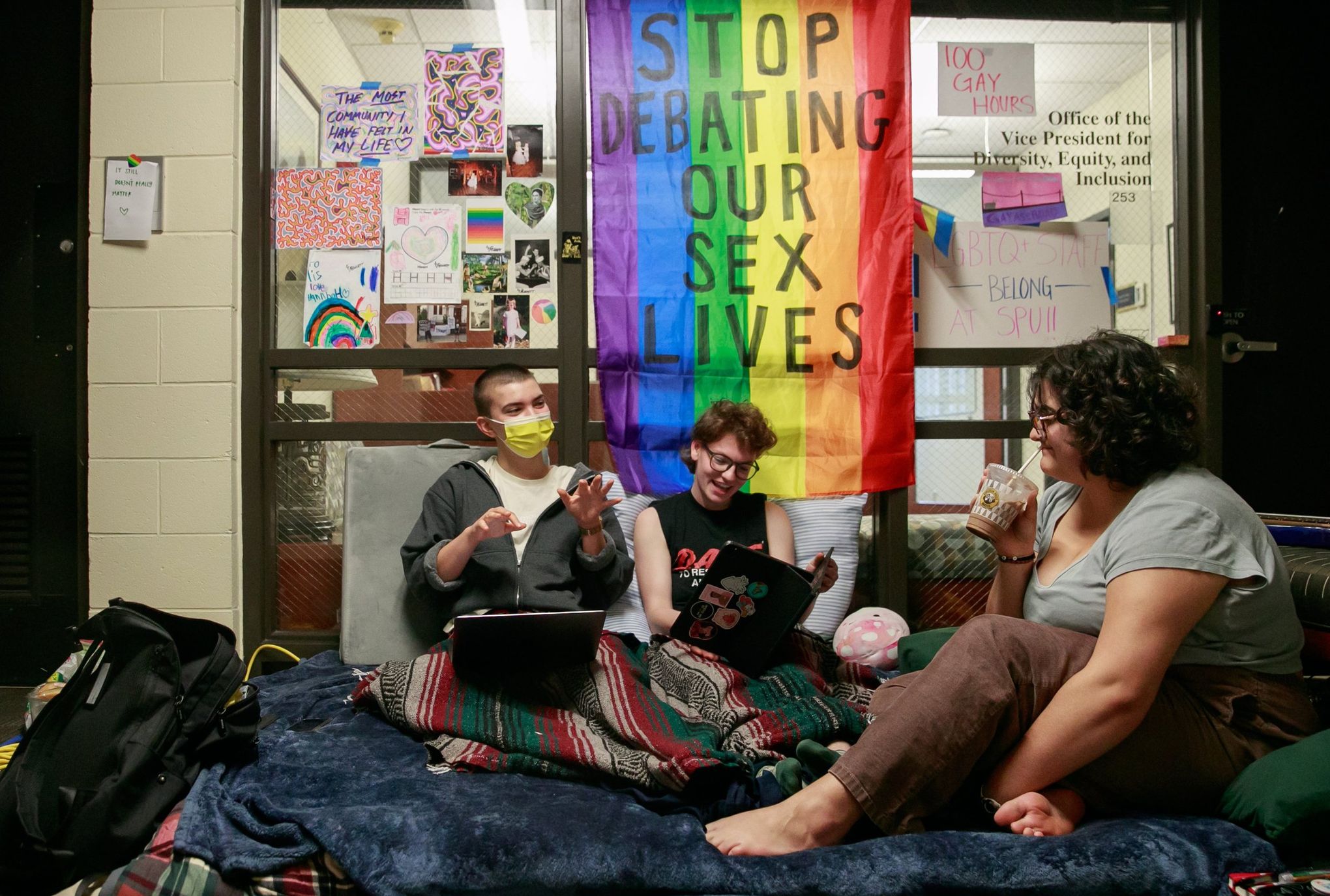 Seattle Pacific University students continue sit-in over anti-LGBTQ+  policy, want trustees to resign | The Seattle Times