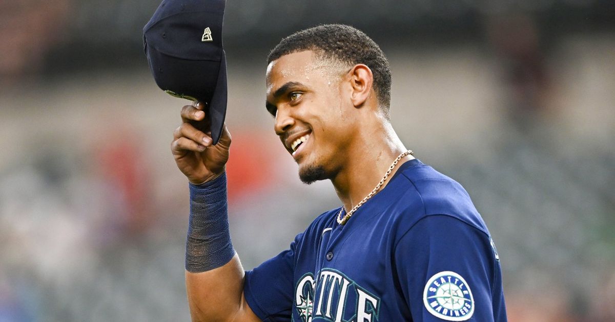 Mariners CF Julio Rodríguez named AL Rookie of the Month for May - Seattle  Sports