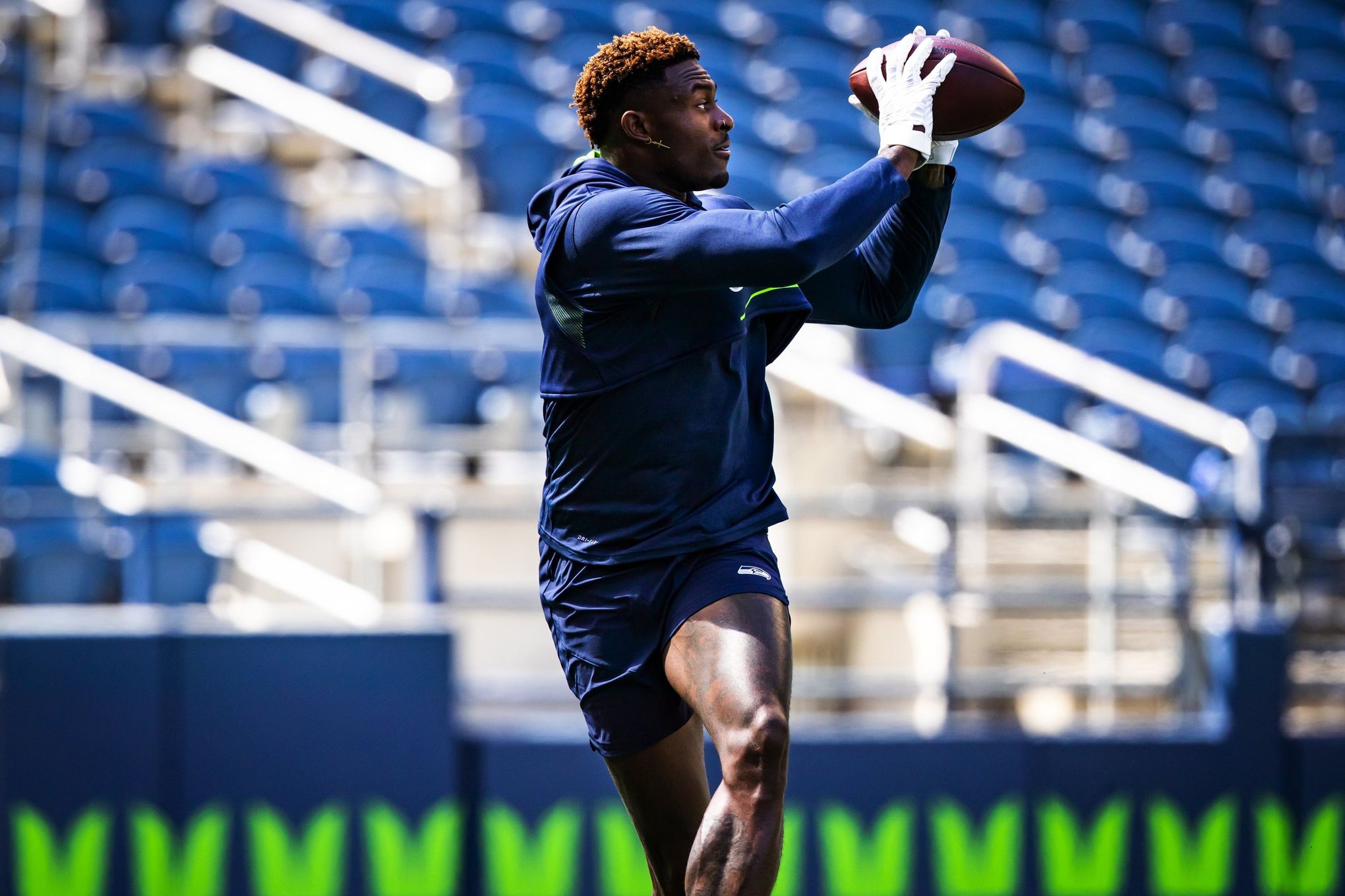 Seattle Seahawks: DK Metcalf 2021 Stand Out Mini - Officially