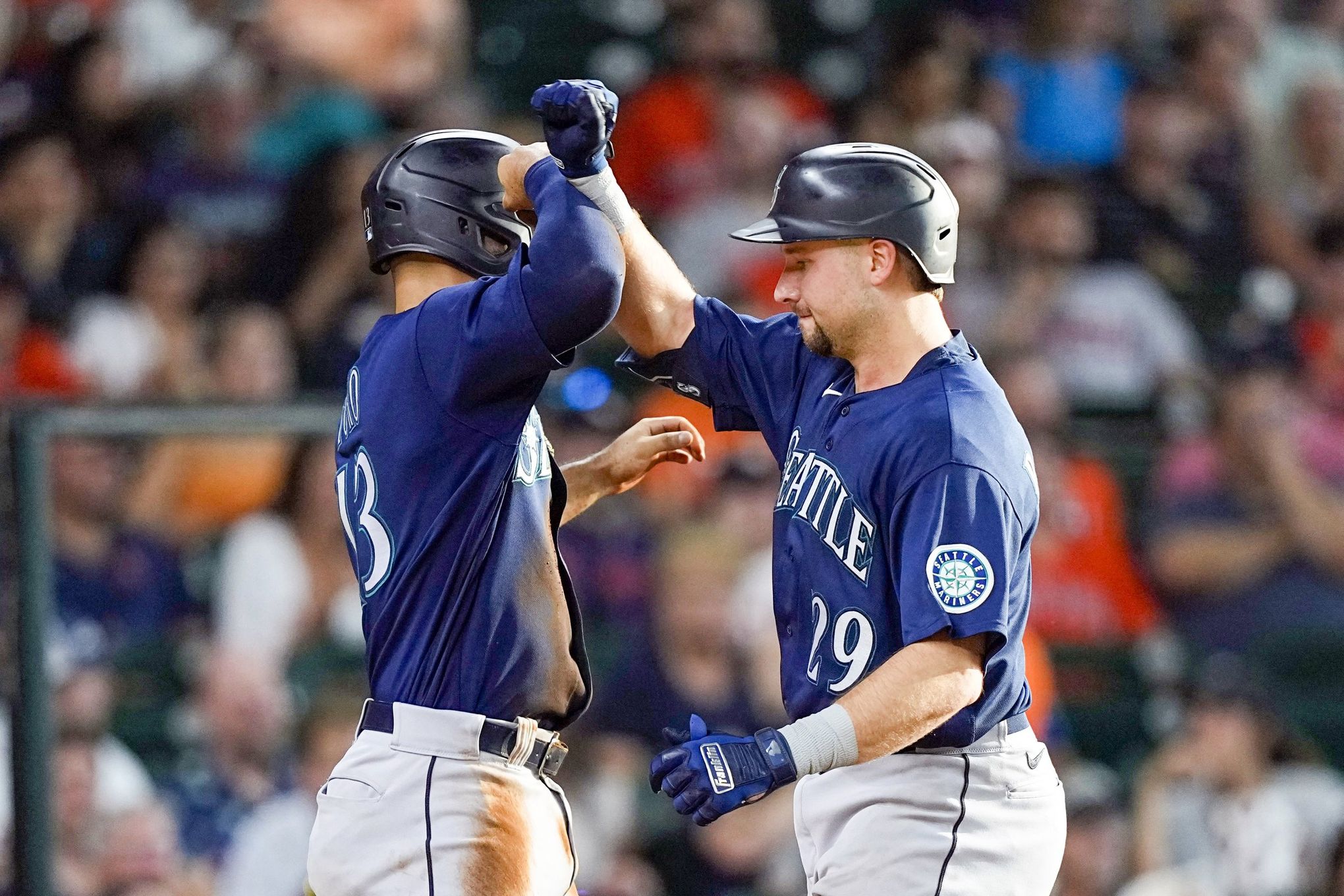 Seattle Mariners on X: Put up a 🔟-spot in Houston. #SeaUsRise