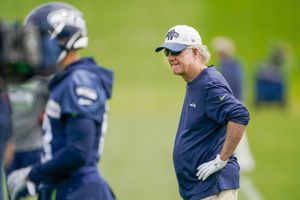 Quarterbacks take center stage and other things we learned at the second  day of Seahawks minicamp