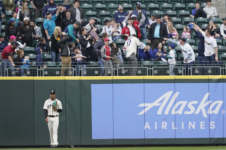 Mike Trout won home run derby lefthanded