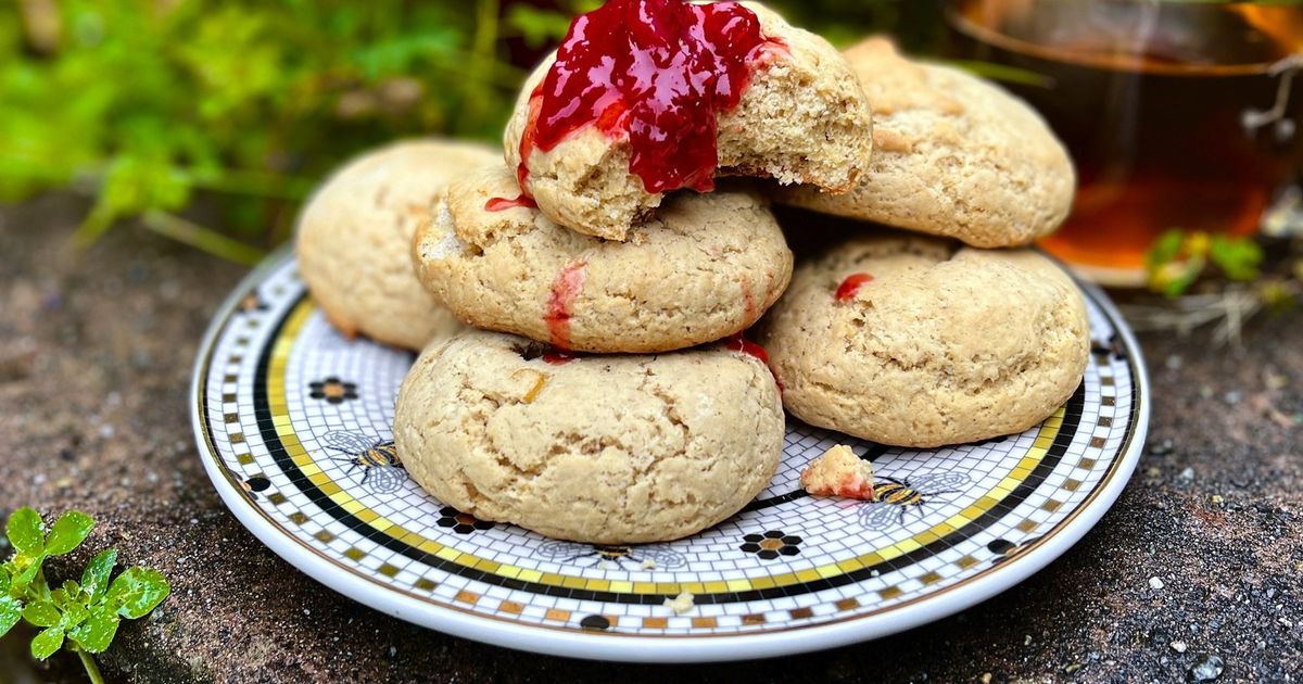 Try this tea cakes and strawberry marmalade recipe for a tasty slice of