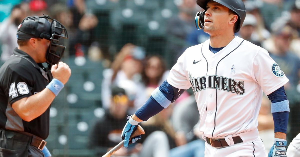 Adam Frazier Bobblehead Night Mix-up Sends Mariners Fans Home with