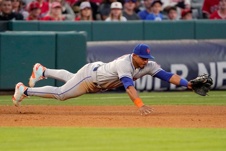 NY Mets' Eduardo Escobar out of lineup after 'non-workplace event