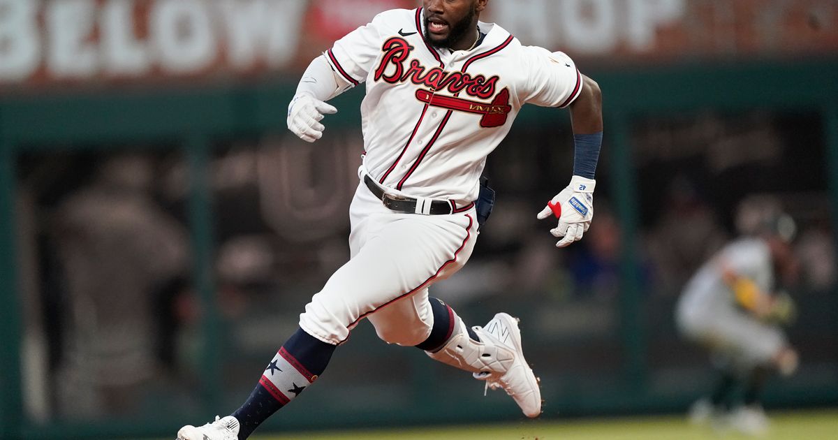 Atlanta Braves News: Ozzie Albies out indefinitely with fractured foot,  Michael Harris goes deep, more - Battery Power