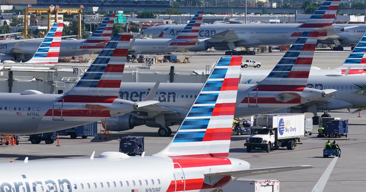 American Airlines gives rosier outlook for summer revenue | The Seattle