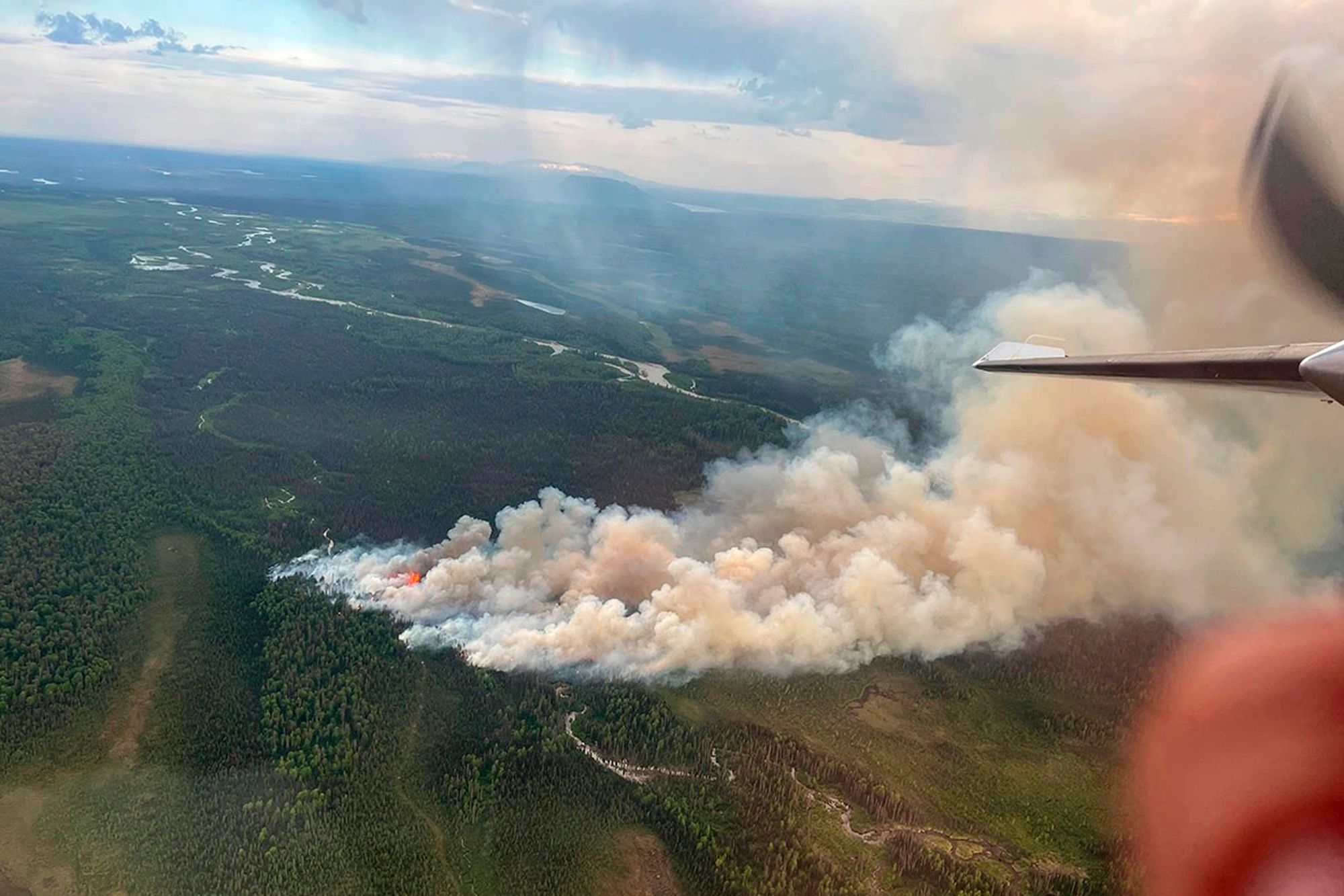 Alaska Firefighters Battling Blaze Near 9 Structures | The Seattle Times