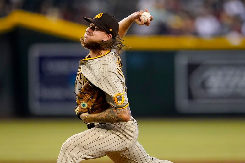 Clevinger 1-hit ball for 6 innings, Padres beat Diamondbacks