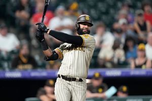 C.J. Cron's big blasts lead Rockies to rout of Padres at Coors