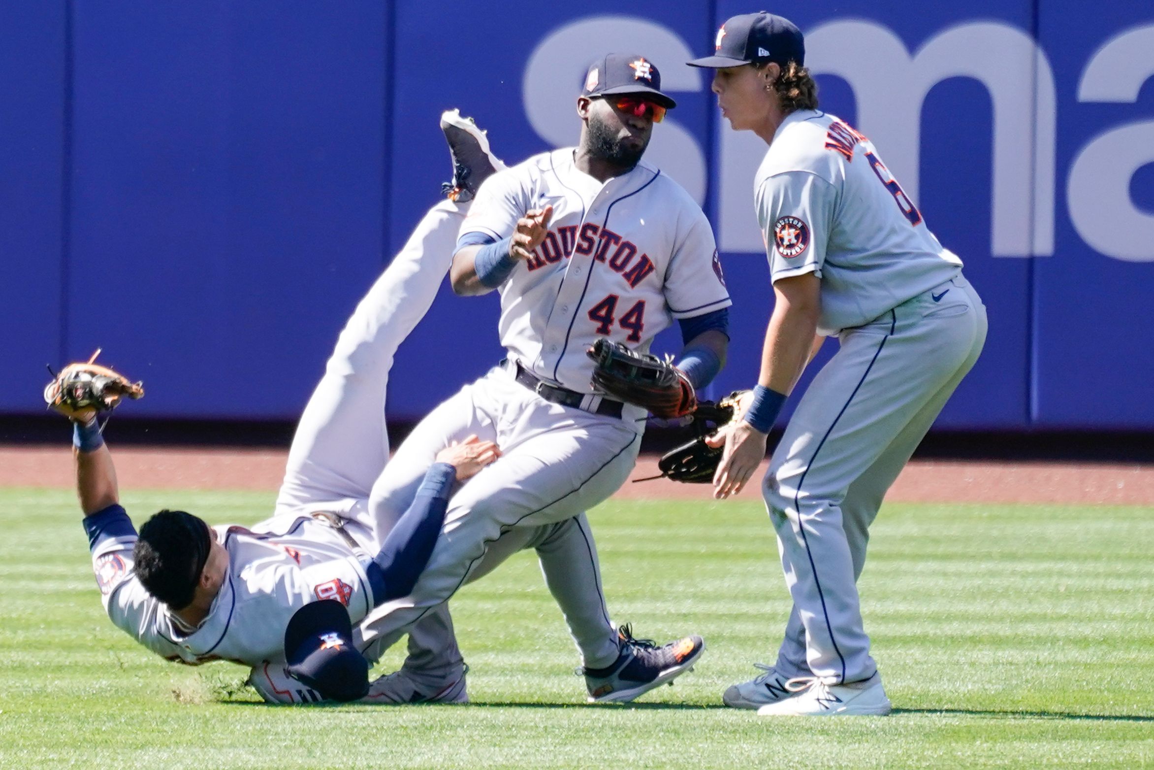 Astros play online by play