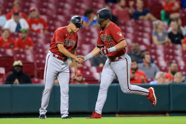 D-backs' Ketel Marte 'day-to-day' with mild left hamstring strain