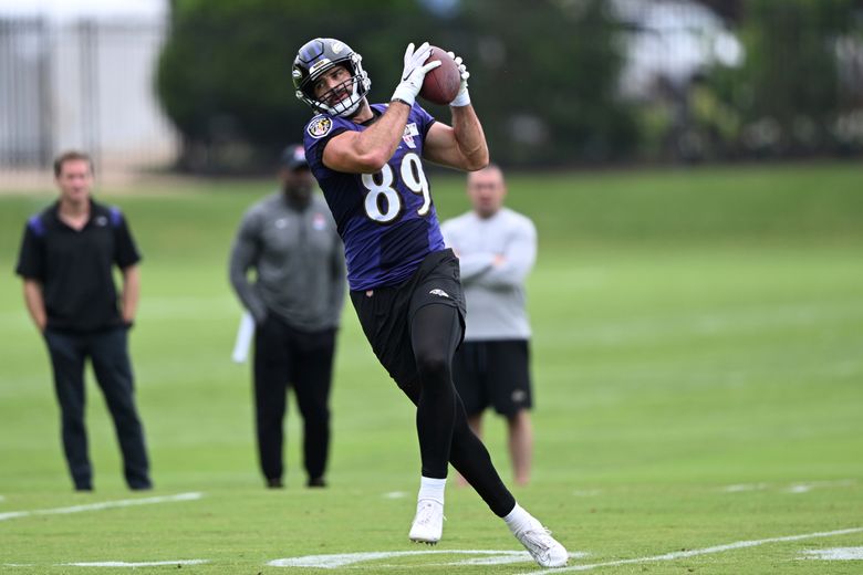 Lamar Jackson at voluntary practice for Ravens after skipping last year's